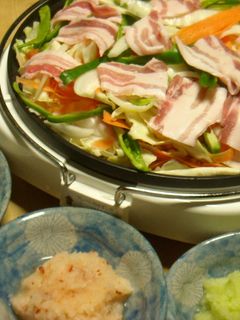 ホットプレート✿ピリ辛ポン酢で蒸し野菜♪-レシピのメイン写真