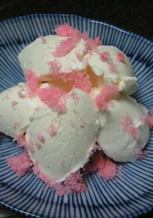 クリームチーズに桜でんぷ-レシピのメイン写真