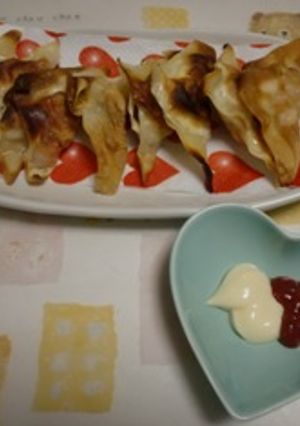 パリッ☆プリッ☆ほくっ☆の 焼きワンタン-レシピのメイン写真