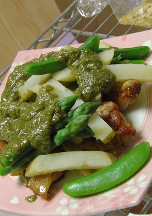 鶏胸肉と温野菜の和風ジェノベーゼ-レシピのメイン写真