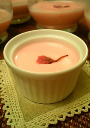 桜色パンナコッタ-レシピのメイン写真