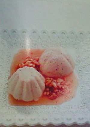 唄のStrawberry ババロア-レシピのメイン写真