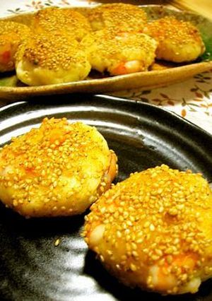 エビを入れて☆じゃがバター焼き-レシピのメイン写真