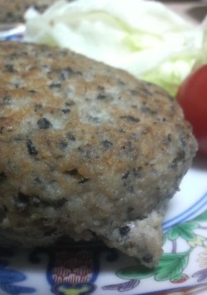黒豆でﾀﾞｲｴｯﾄ第1弾 ﾊﾝﾊﾞｰｸﾞ-レシピのメイン写真