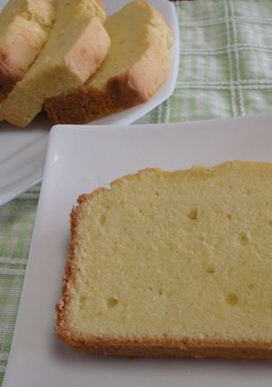 アーモンドパウダー入り【パウンドケーキ】-レシピのメイン写真