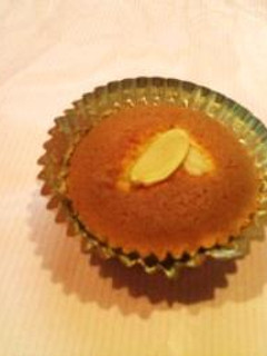 パクパク食べちゃう❀しっとりカップケーキ-レシピのメイン写真