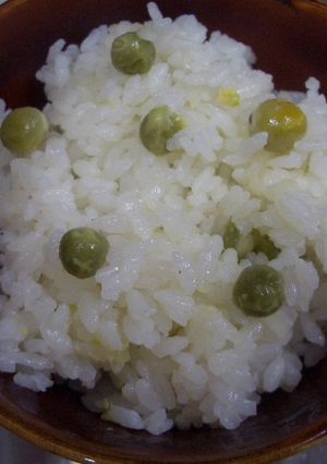 簡単!うすいえんどう豆ごはん。。。♪-レシピのメイン写真