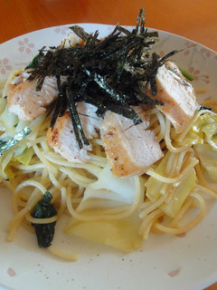 春キャベツと鶏ささみのカリッtoパスタ-レシピのメイン写真