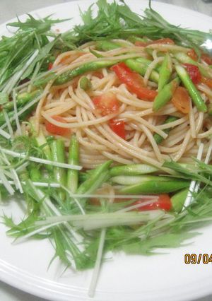 水菜とアスパラ、トマトパスタ-レシピのメイン写真