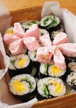 お花見弁当♪桜花びら玉子焼き-レシピのメイン写真