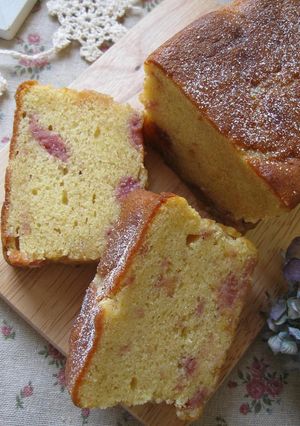 ホワイトチョコと苺のケーキ♪-レシピのメイン写真