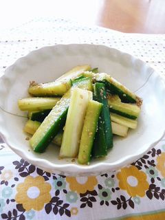 ✿きゅうりとセロリの胡麻和えサラダ✿-レシピのメイン写真
