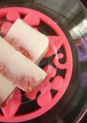 つぶつぶ苺の♪ミルク寒天-レシピのメイン写真