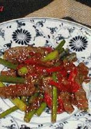 ■元気がでるっ！牛肉とにんにくの茎炒め-レシピのメイン写真