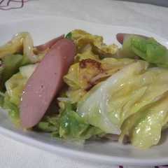รูปของ 食べるラー油を使って。うまうまキャベツ