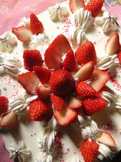 いちごの四角いケーキ-レシピのメイン写真