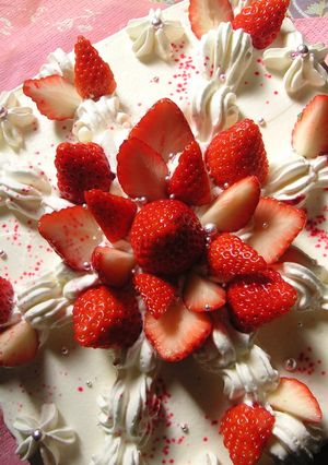 いちごの四角いケーキ-レシピのメイン写真
