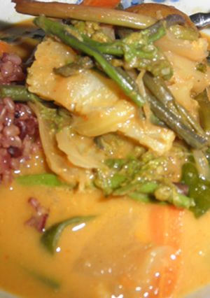 蕨とカリフラワーのレッド タイ カレー-レシピのメイン写真
