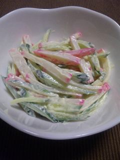 超簡単!!きゅうりとかまぼこのサラダ-レシピのメイン写真