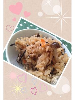 めんつゆだけで混ぜご飯(炊き込みごはん)-レシピのメイン写真