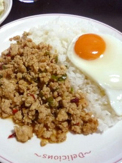 タイ料理★お手軽ガパオ(バジル)炒めご飯-レシピのメイン写真