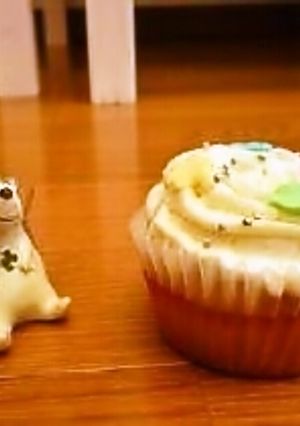 絶品* カップケーキ *　ホワイトチョコ-レシピのメイン写真