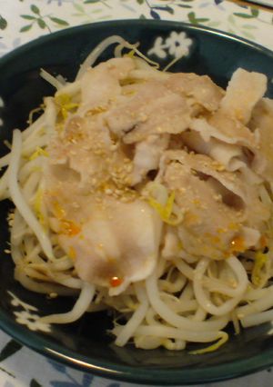 豚肉とモヤシのピリ辛ポン酢♪-レシピのメイン写真
