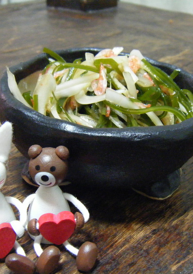 新たまねぎと切り昆布の箸やすめ-レシピのメイン写真
