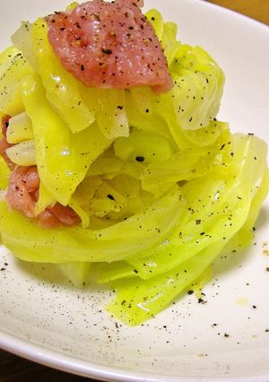 春キャベツのフライパン蒸し✿生ハム添え-レシピのメイン写真