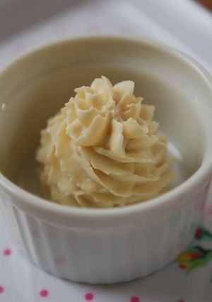 デコレーションしてもだれない豆腐クリーム-レシピのメイン写真