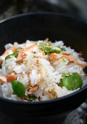 そら豆と焼鮭の混ぜご飯-レシピのメイン写真