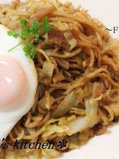富士宮やきそば✫目玉焼き添え-レシピのメイン写真