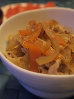 煮込むだけ!我が家の美味しいえのきの豚丼-レシピのメイン写真