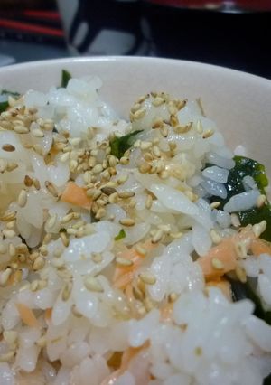 炊飯器に入れるだけ！早ウマ鮭わかめご飯☆-レシピのメイン写真