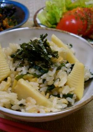 ワカメ入りたけのこご飯(若竹ご飯)-レシピのメイン写真