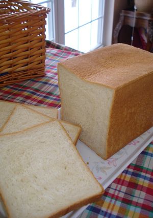 スーパーリッチな☆生クリーム食パン☆-レシピのメイン写真