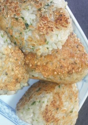 材料を混ぜて焼くだけ絶品！焼おにぎり-レシピのメイン写真