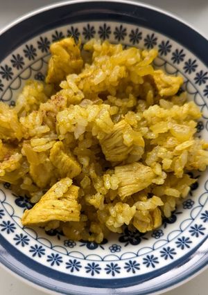 鶏むね肉と玉ねぎのカレーピラフ-レシピのメイン写真