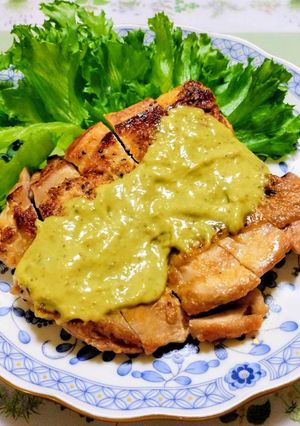 簡単材料２つ！1分でバジルマヨソース！肉料理など-レシピのメイン写真