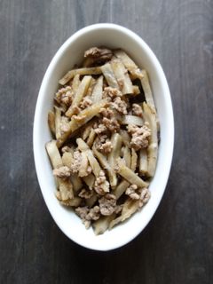 ごぼうと合いびき肉の和えもの-レシピのメイン写真
