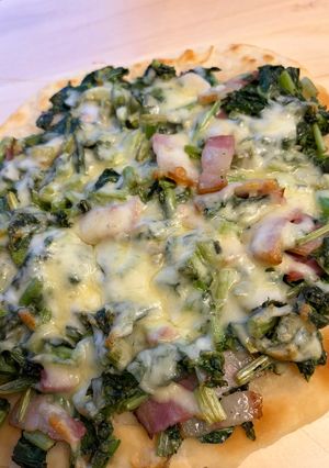 三浦野菜の大根の葉っぱ🍃＆ベーコンピザ🥓-レシピのメイン写真