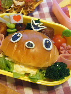 キャラ弁 ロールパンでスティッチ-レシピのメイン写真