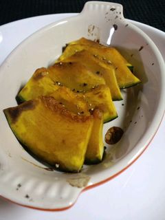 かぼちゃおつまみ♡にんにく醤油焼き-レシピのメイン写真