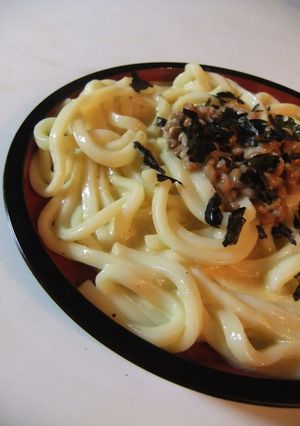 納豆カルボナーラうどん-レシピのメイン写真