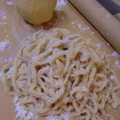 รูปของ 手打ち中華麺★にがり使用