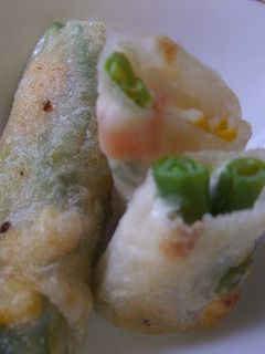 カラフル♪クリチとMIXベジの揚げ春巻き-レシピのメイン写真