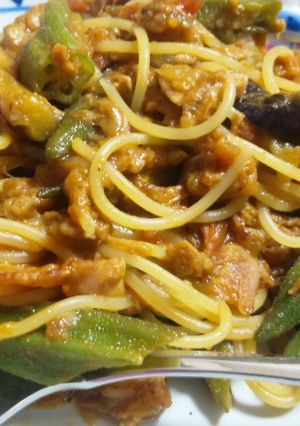 ツナとベーコンのトマトソースパスタ-レシピのメイン写真