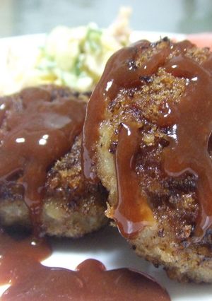 ☆パン粉でカリっと美味しいハンバーグ☆-レシピのメイン写真