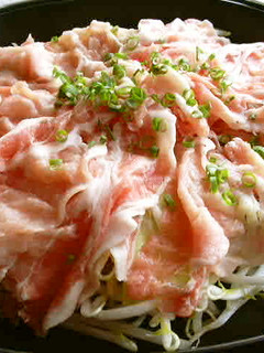 春きゃべつと豚肉の蒸ししゃぶしゃぶ-レシピのメイン写真