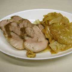 รูปของ 豚肩肉とキャベツの炒め煮